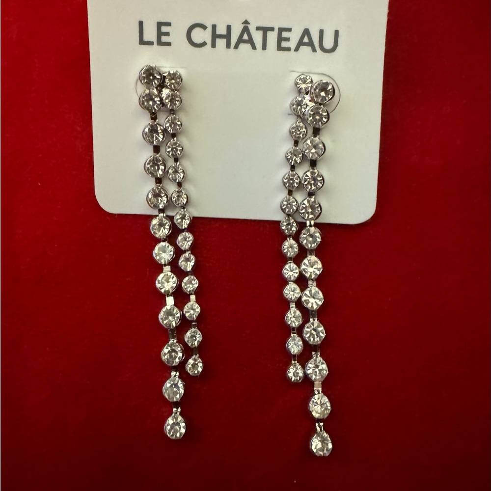 Brand new Le chateau Rhinestone wedding …